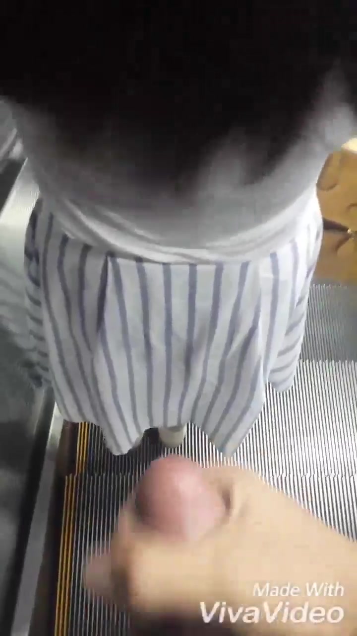 Public cum on Japanese girl on escalator 4