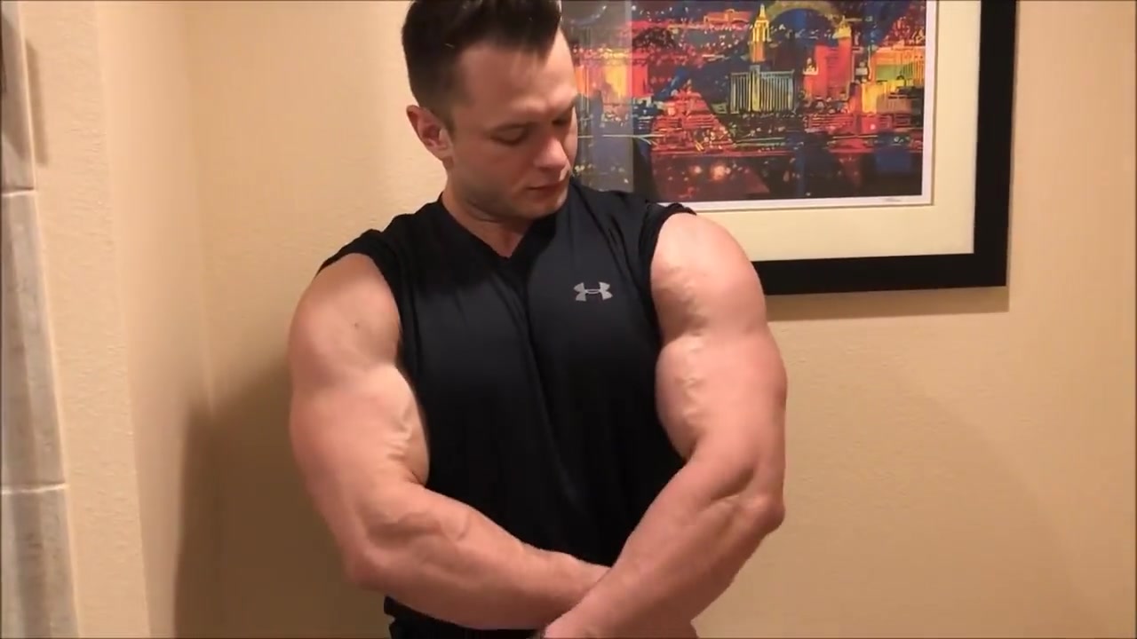 Flexing biceps show off
