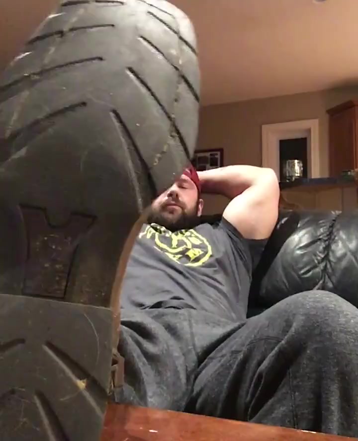 Hunky Dom Kicks Back & Relaxes with His Big Boots Up, Commands slave Worshi