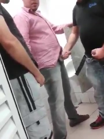 Mens bathroom 2