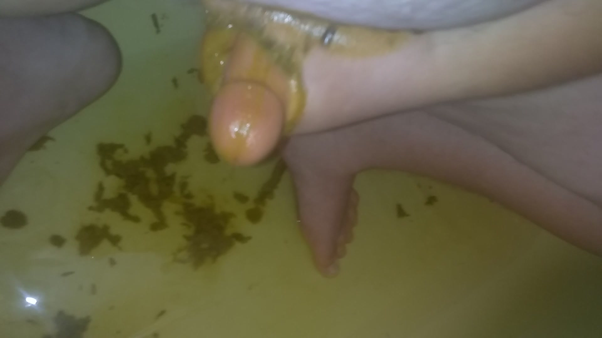 Jerking off with some fresh shit