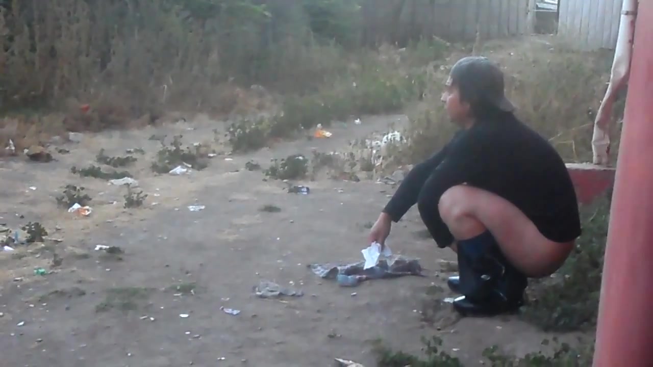 caught takin a shit outdoors