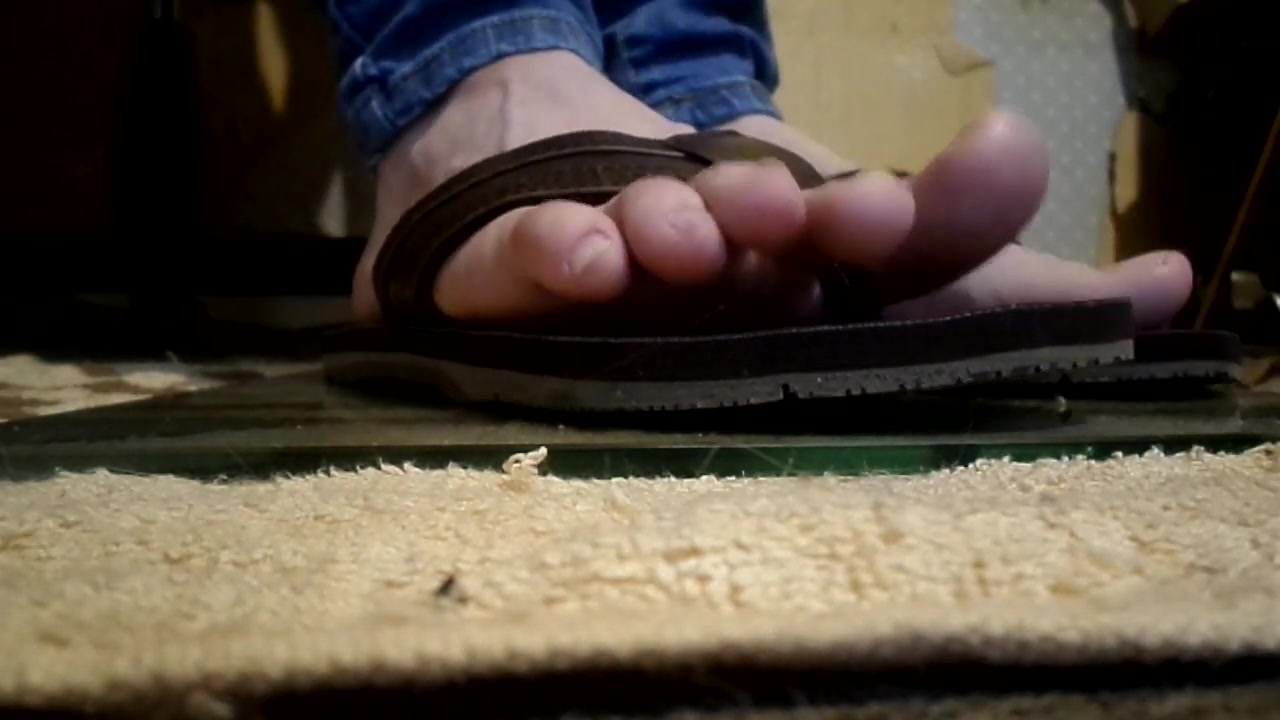 Teenage boy feet in flip flops - video 5