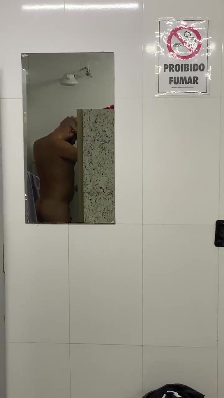 Spy shower - video 6