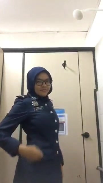MALAYSIA IMMIGRATION GIRL LEAKED 1
