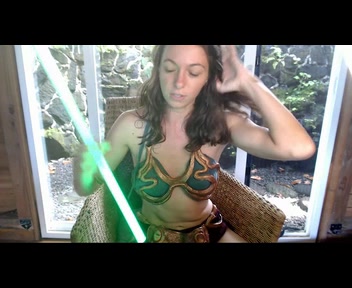 Sexy Star Wars Fan Uses The Force