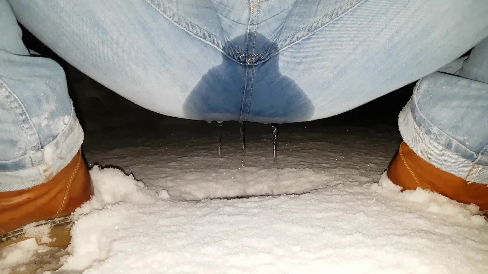 Found On Omo.org #1 - Jeans wetting in the snow