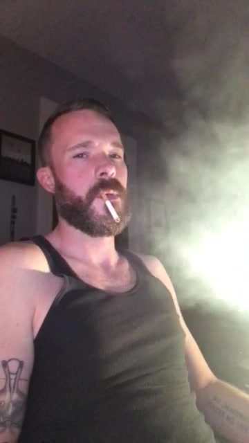 hot guy smoking and wanking