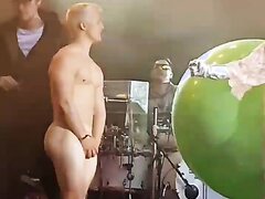 CRAZY GUYS NAKED ON THE STAGE