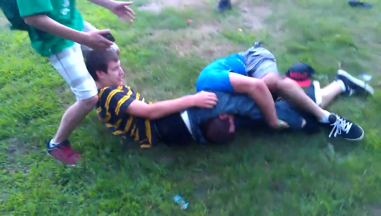 Wrestling headscissors