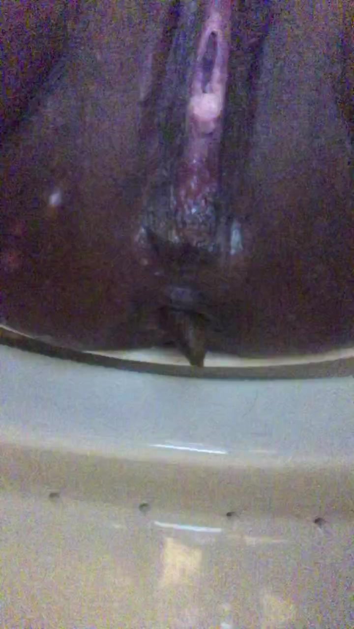 Soft brown poo