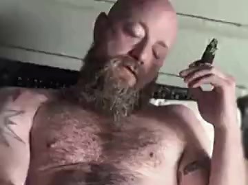 MAN SMOKE ARCHIVE - HAIRY GINGER BEARD STOOGIE DADDY WHACKS A LOAD