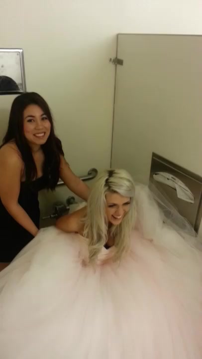 Bride Peeing