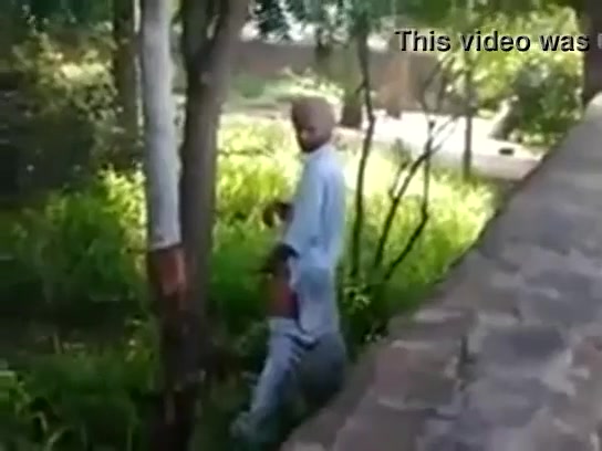 sikh guy masturbating outside