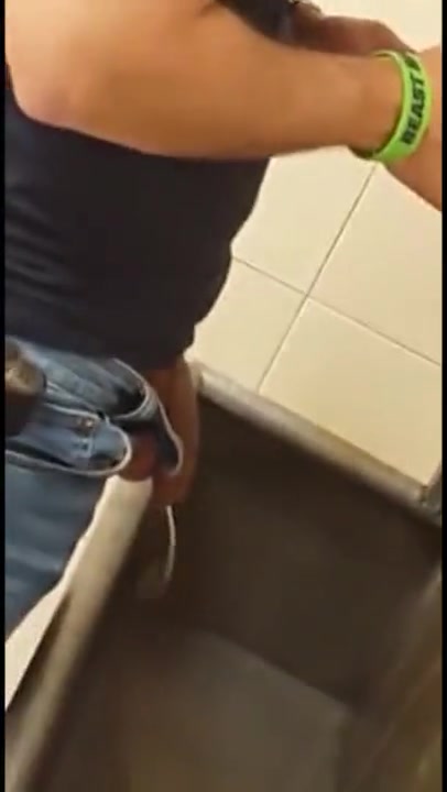 SPYING HOT GUYS AT THE URINAL 3