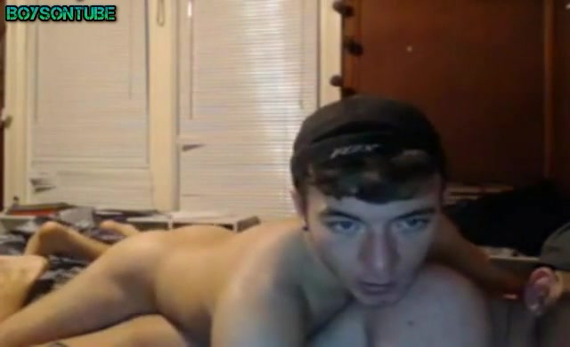 Sexy boys bareback sex and cum on webcam