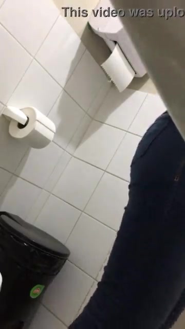 Sexy milfi in jeans hidden toilet