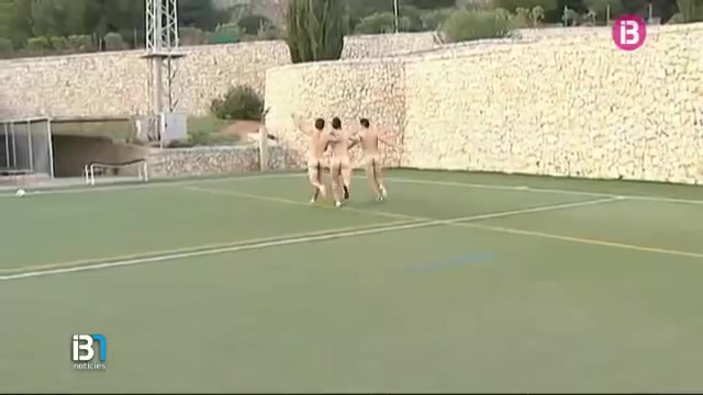 Soccer team naked photoshoot