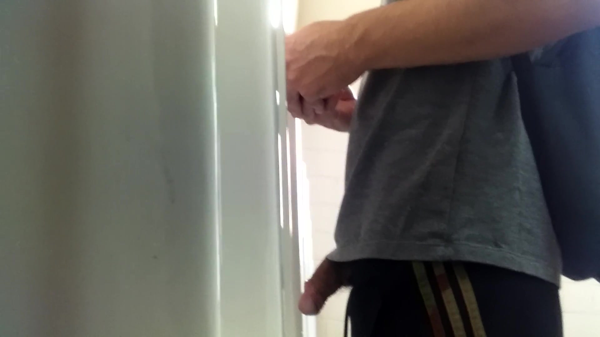 spy urinal big dicks - video 22
