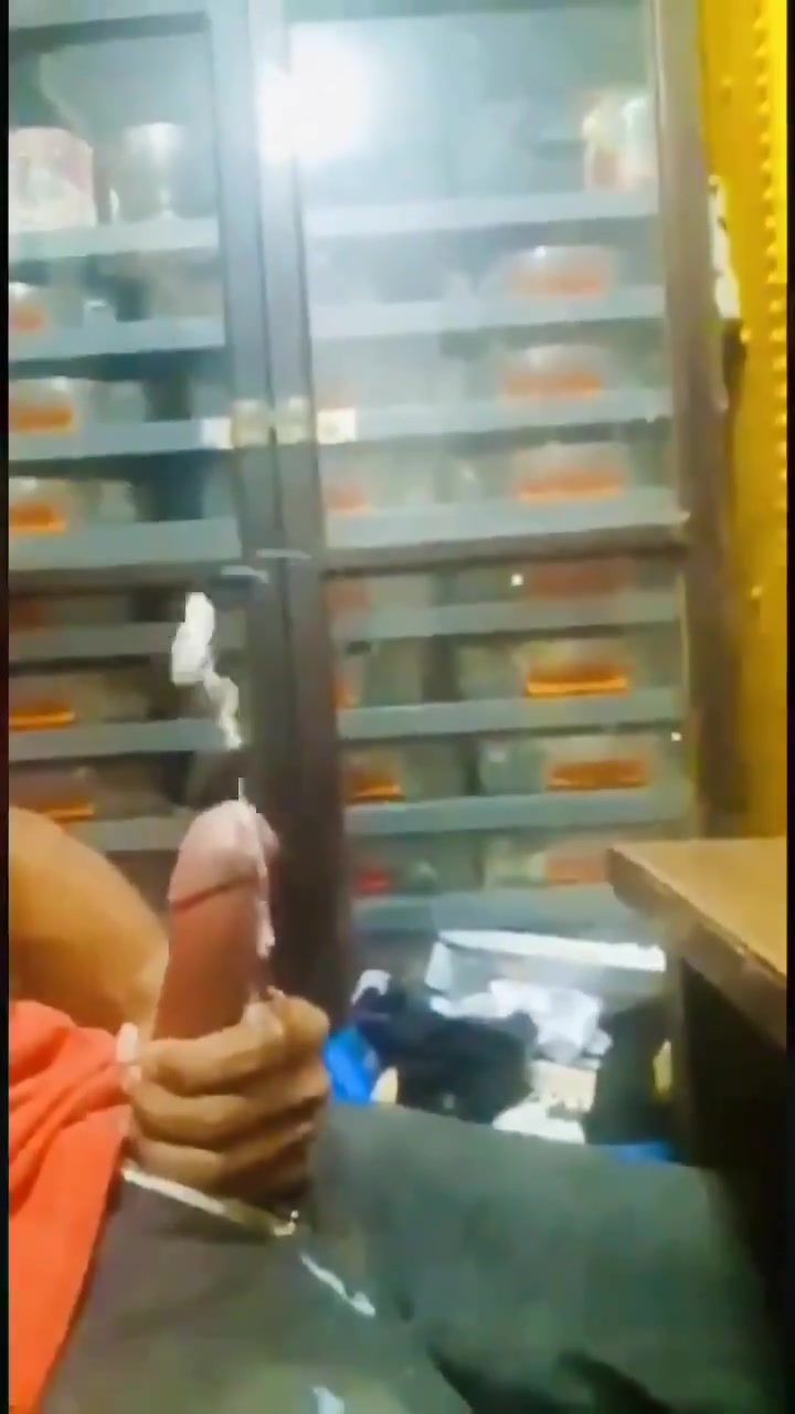 cumshot - video 43