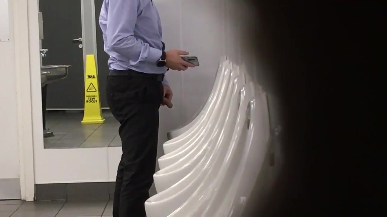 Pee Spy Favs Big Dick At The Urinal Video 2