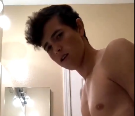 18 yr old str8 twink fucks his fist and cums in the sink