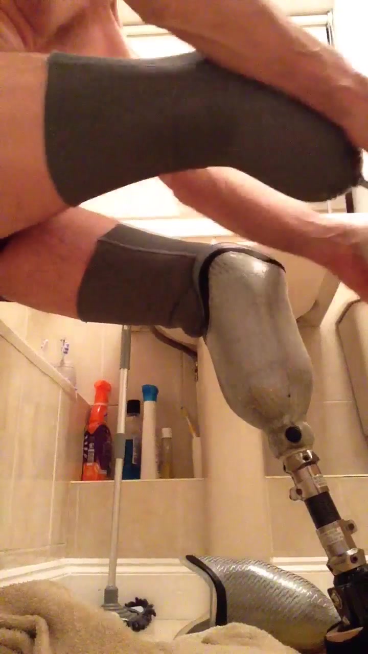 removing prosthetic