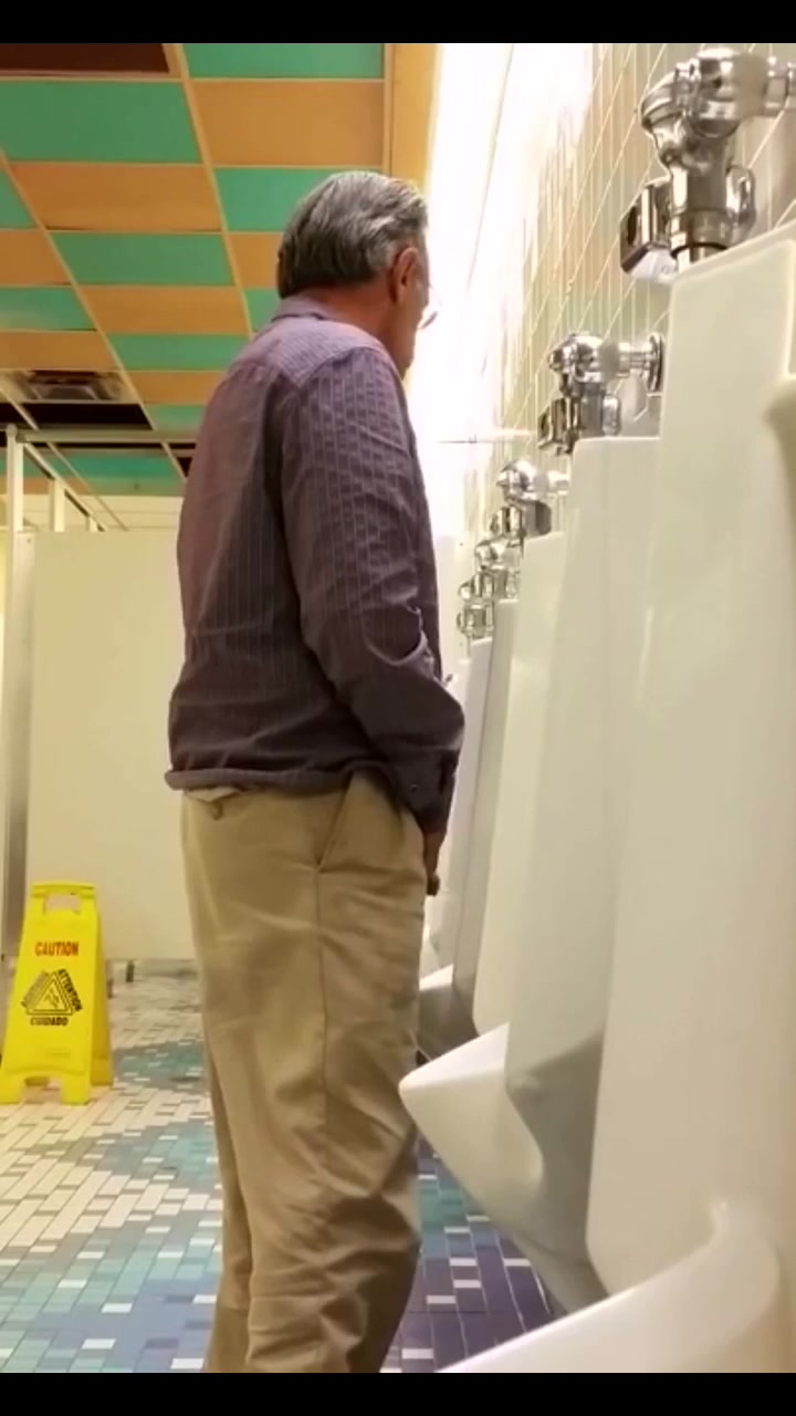 Daddies at the urinal