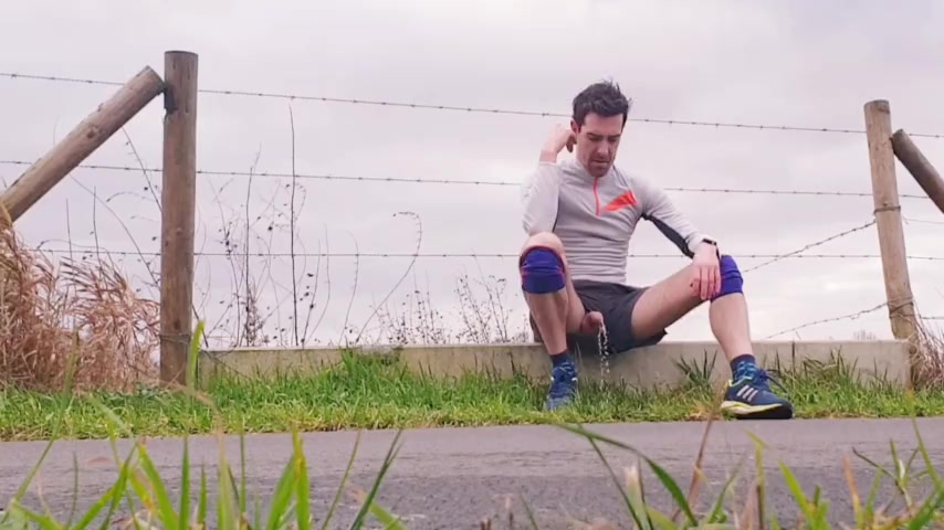 Jogger pig's horny piss and stroking