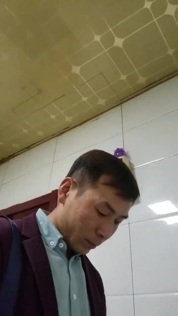 SPYING ASIAN MEN PISSING AT URINAL 4