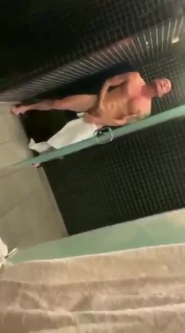 Shower jerkoff