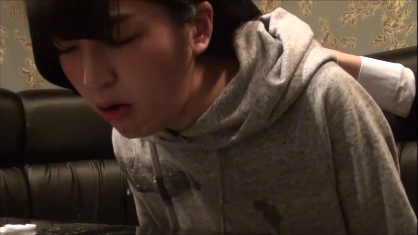 Drunk Japanese Girl Vomit