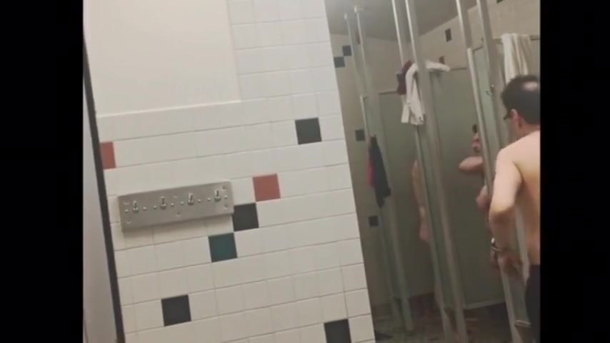 shower spy 3 getting full boner in busy gym showers