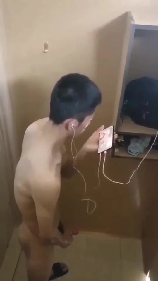Spying Asian Men In The Shower