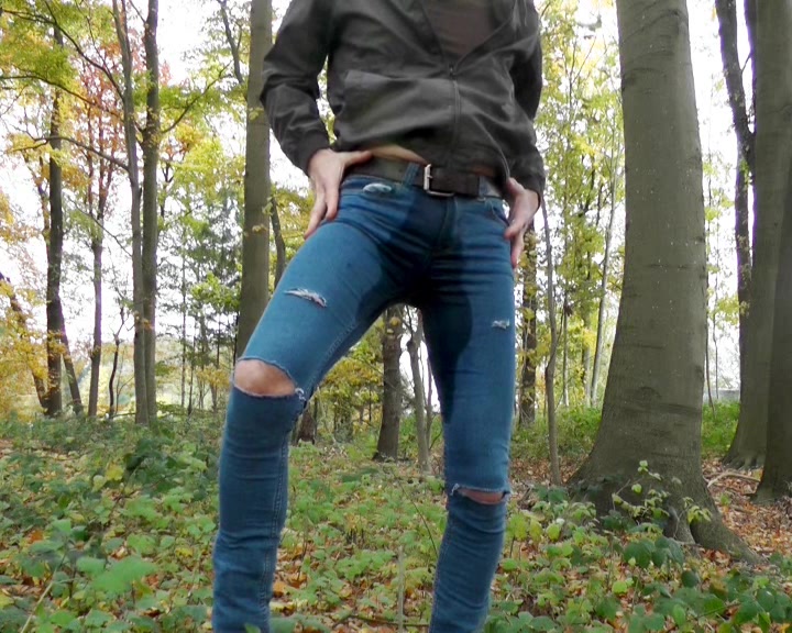 wetting tiny jeans