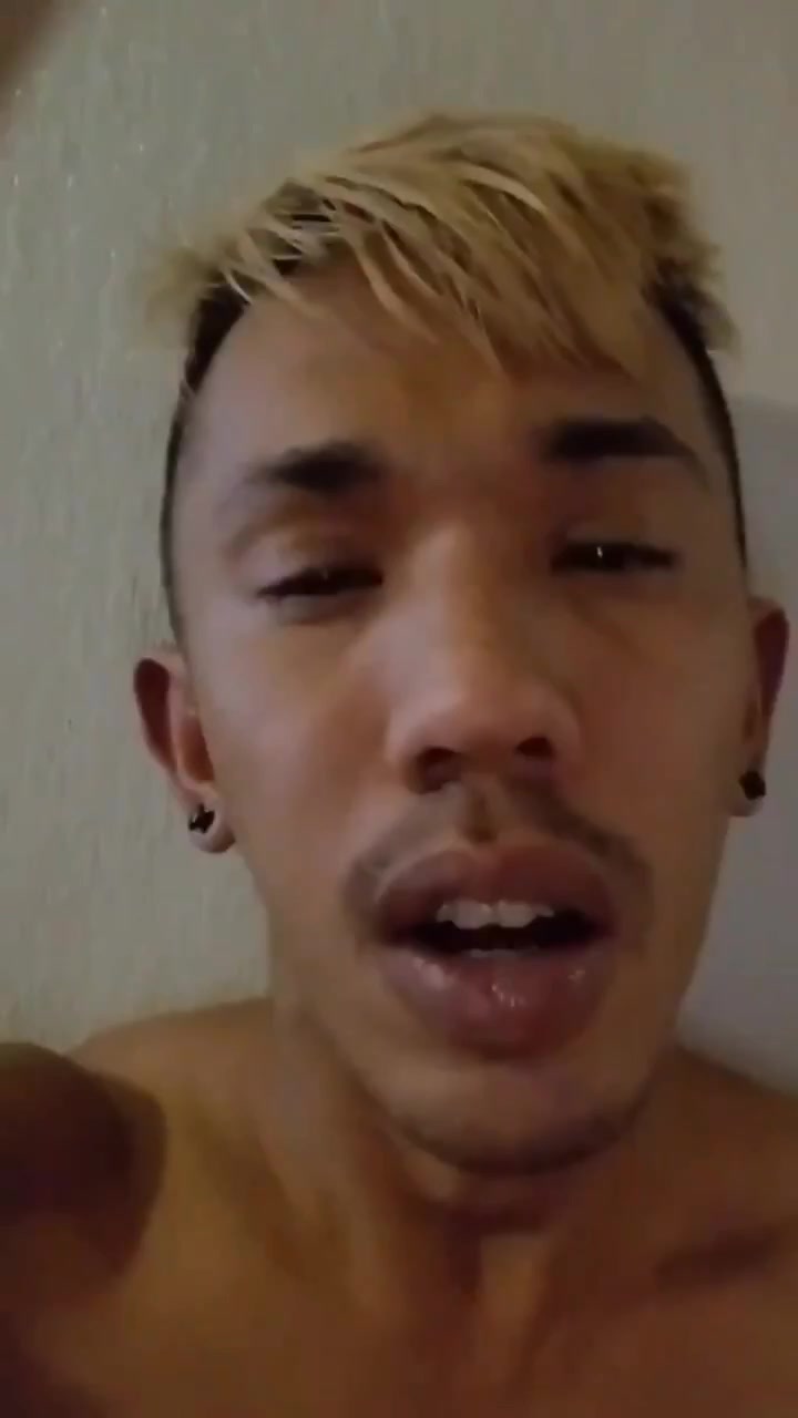 Drooling Asian getting blowjob and doing poppers-PT.1