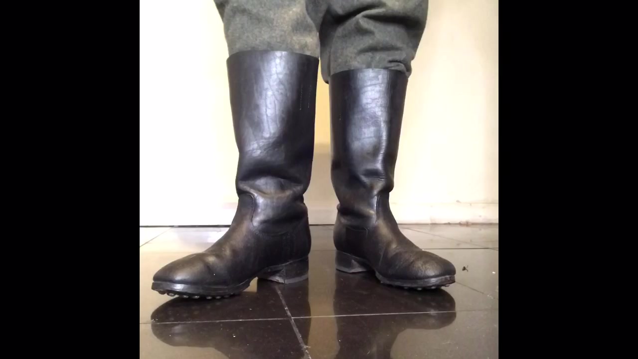 Boots - video 17