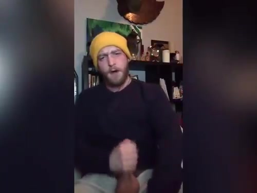 scruffy bearded bro shoots a big load on his sweatshirt