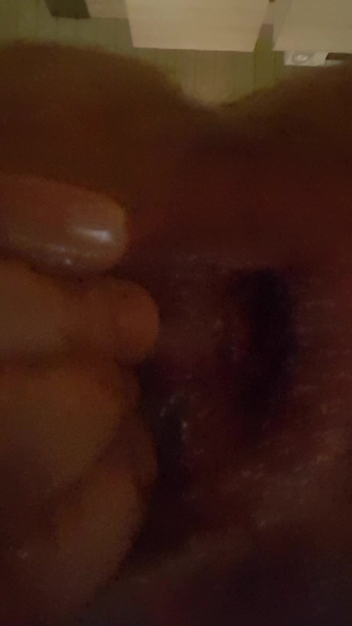 Finger fucking my Ass