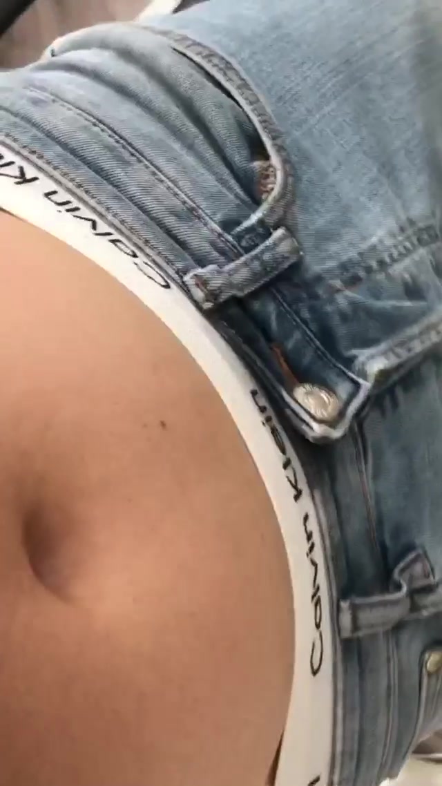My friend pissing his jeans