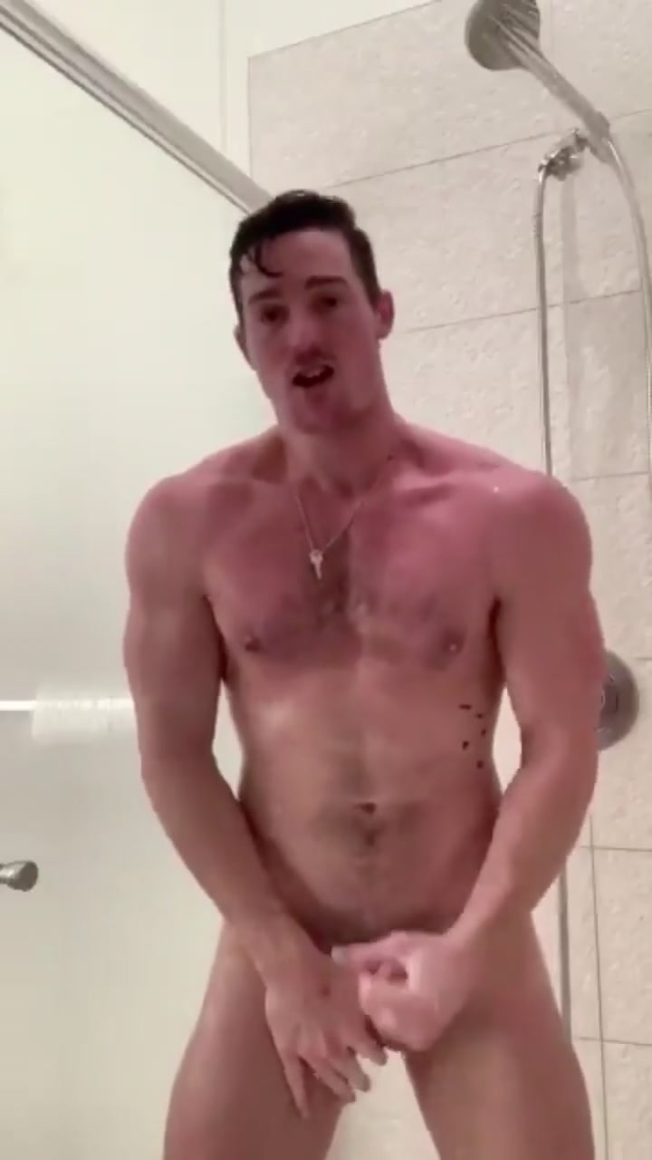 Muscle jerkoff in shower