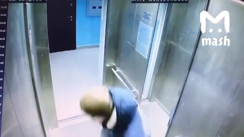 Elevator piss - video 7