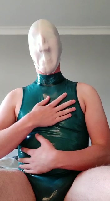 Latex Rubber Suffocation Hood - Latex: SUFFOCATION 1 - ThisVid.com