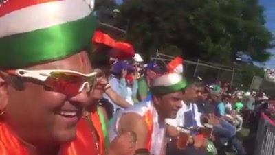 indian cricket team supporter pissing during match