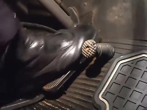 Boots on Pedal - video 2