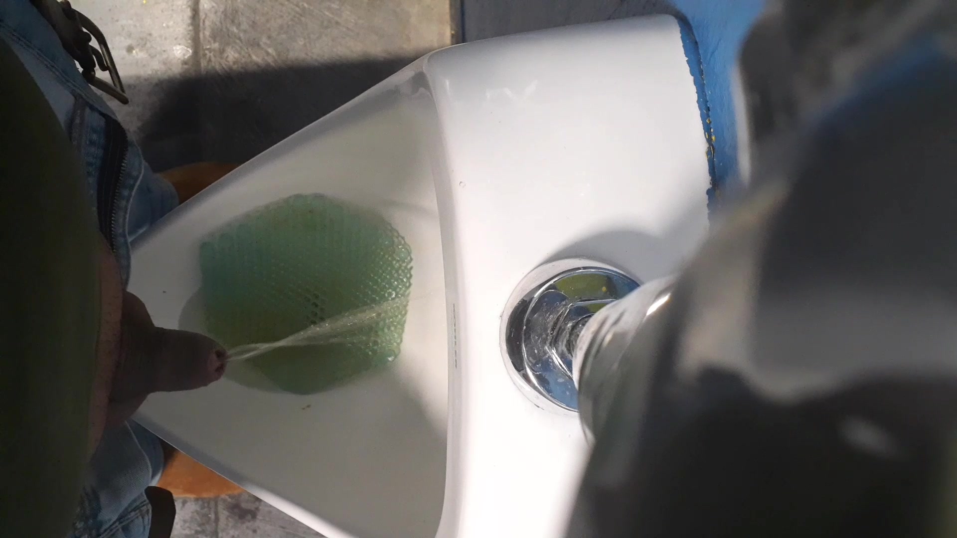 Urinal pee and cum
