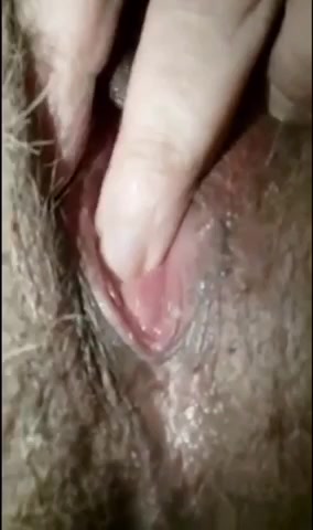 Golden Yellow Urine Flooding Her Hairy Pussy