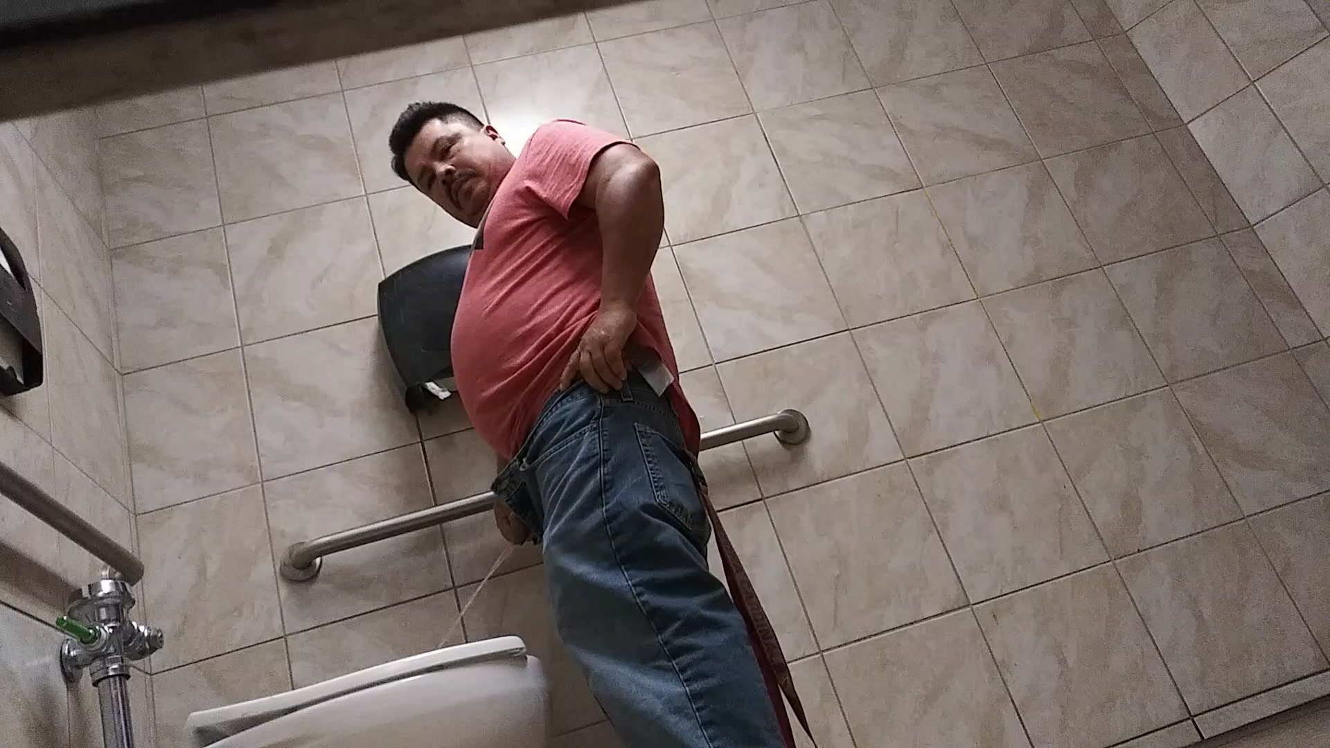 Espiando - video 15