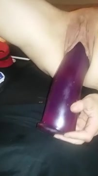 Amateur woman fucking with a big toy