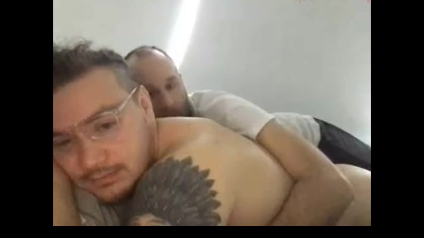 Brothers having fun on cam 3-2